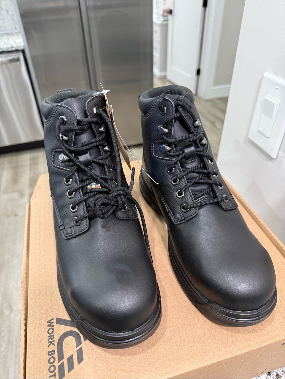 Work Boot Men's Black Leather